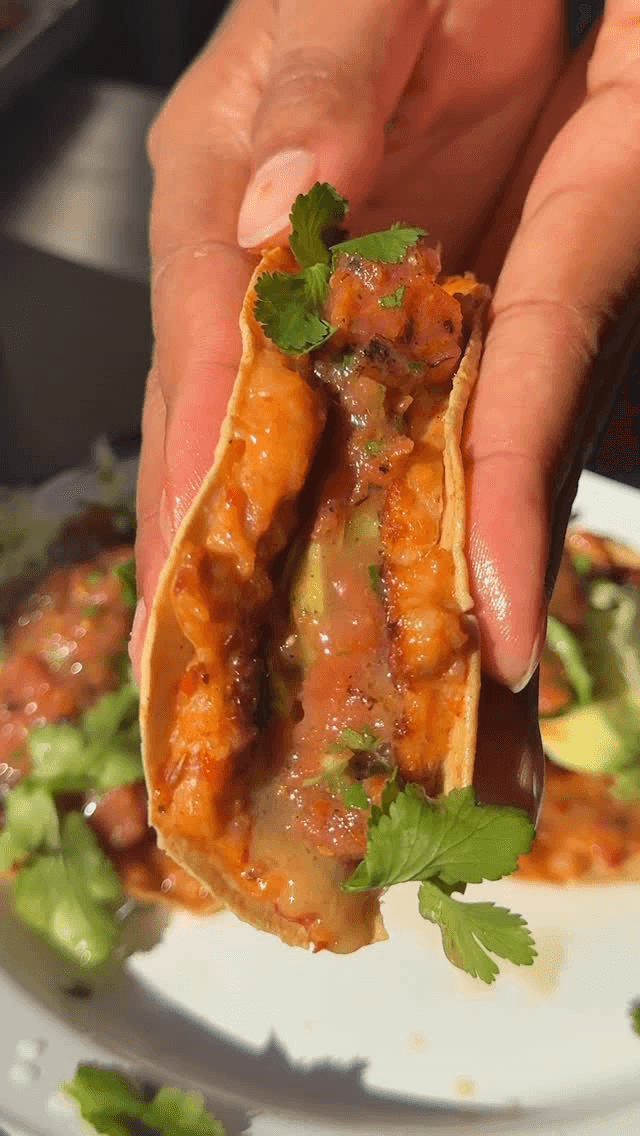 Zerschmetterte Garnelen-Tacos Thumbnail