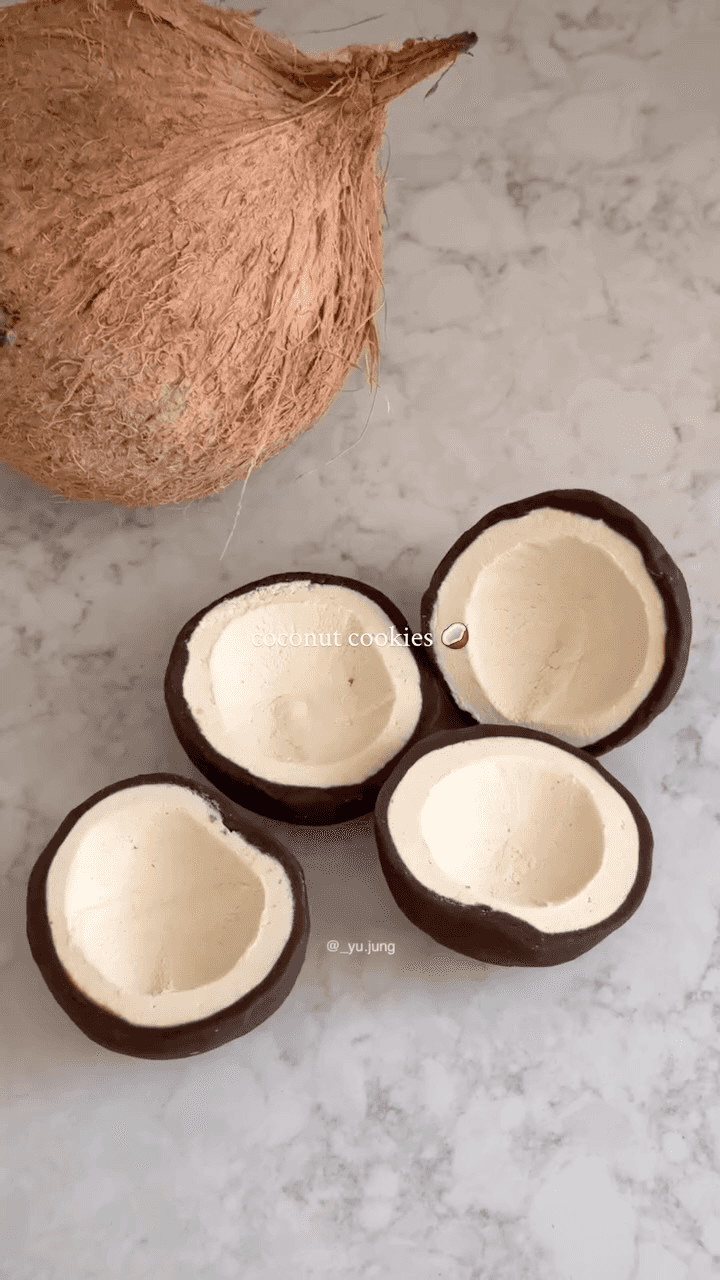 Coconut Cookies Thumbnail