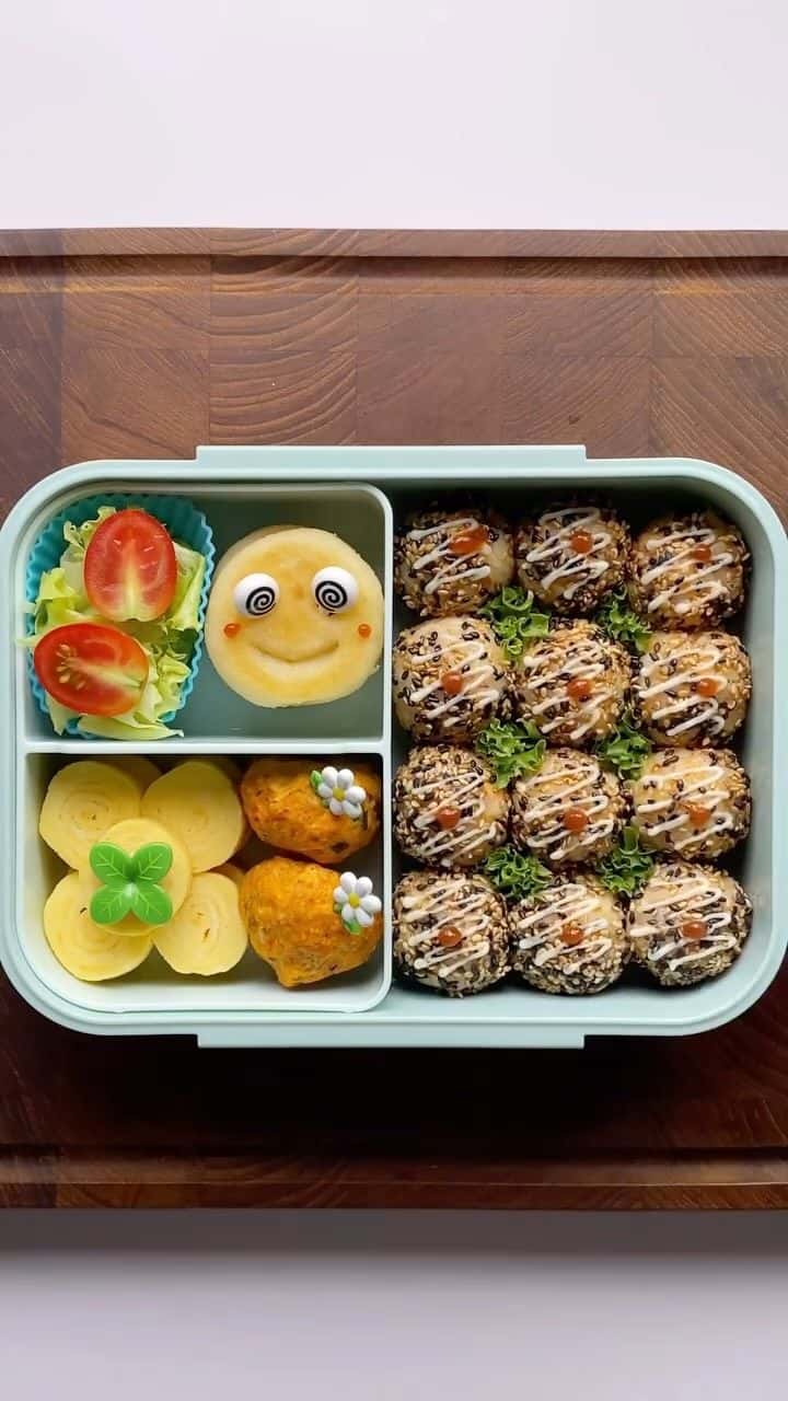 매콤 간단 연어 주먹밥 도시락 Thumbnail