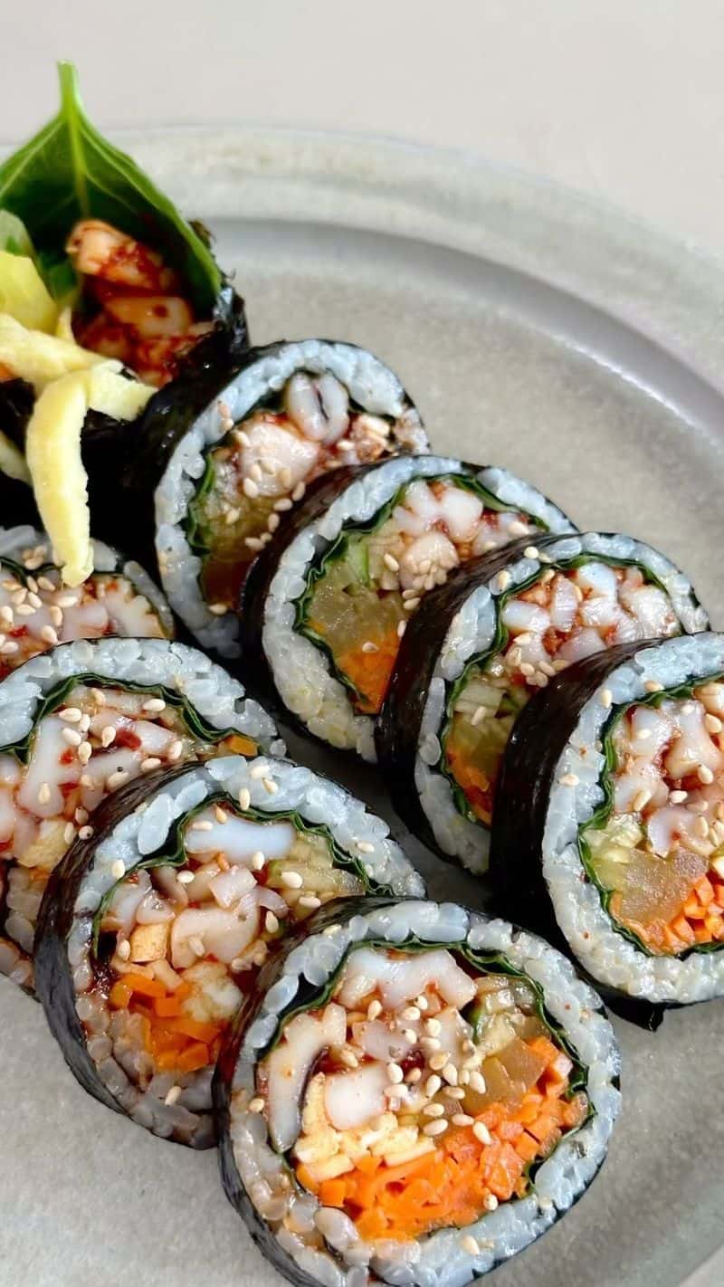 오징어김밥 Thumbnail