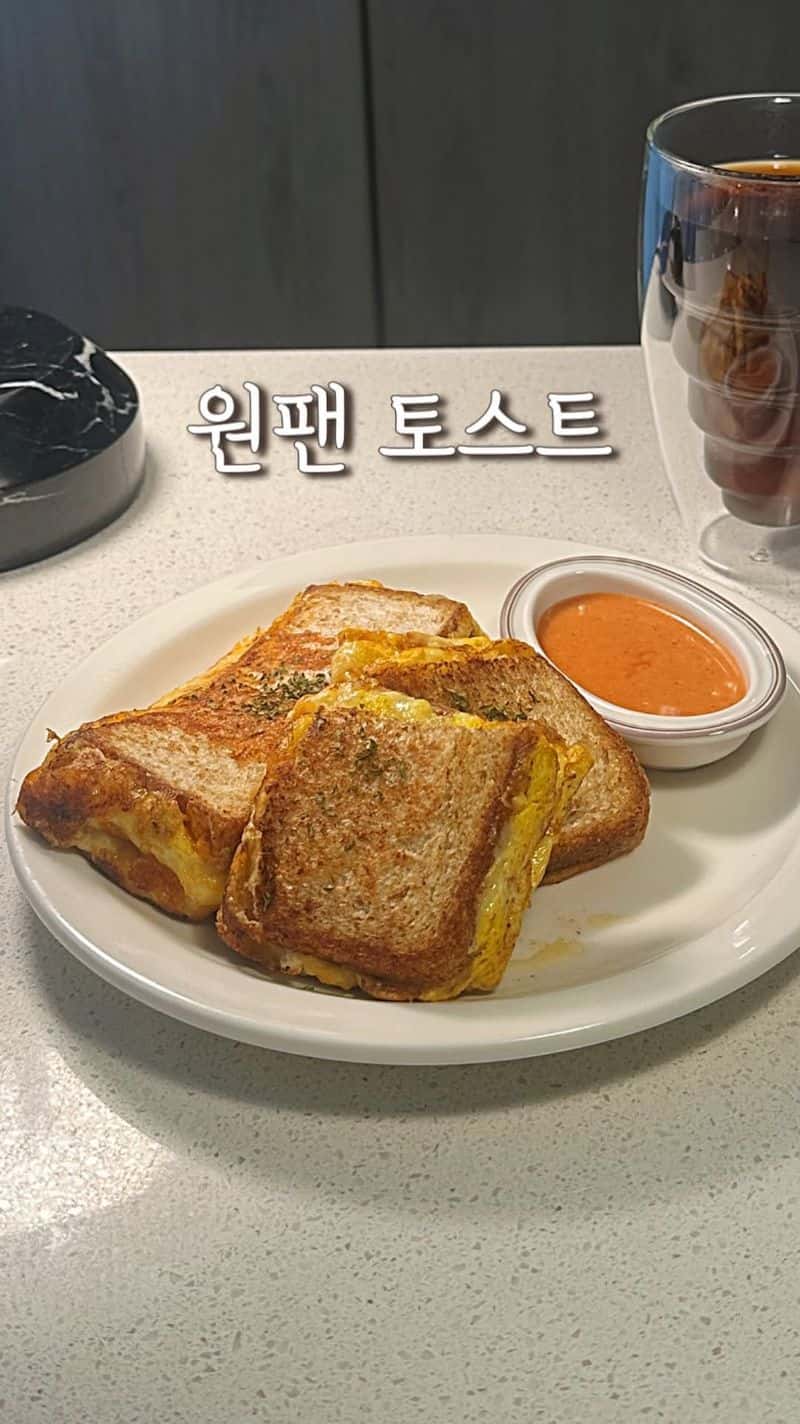 치즈 계란 원팬 토스트 Thumbnail