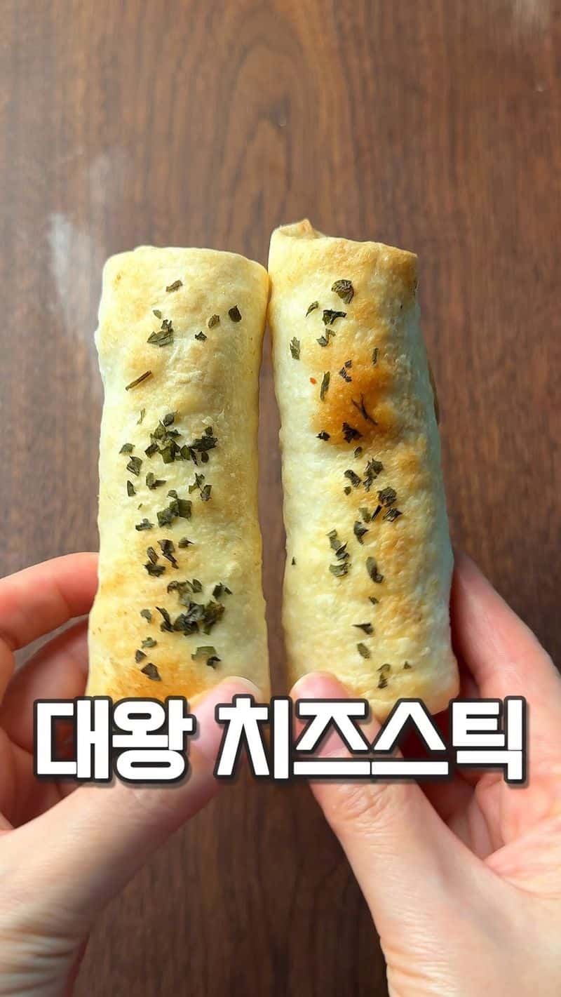 대왕 치즈스틱 Thumbnail