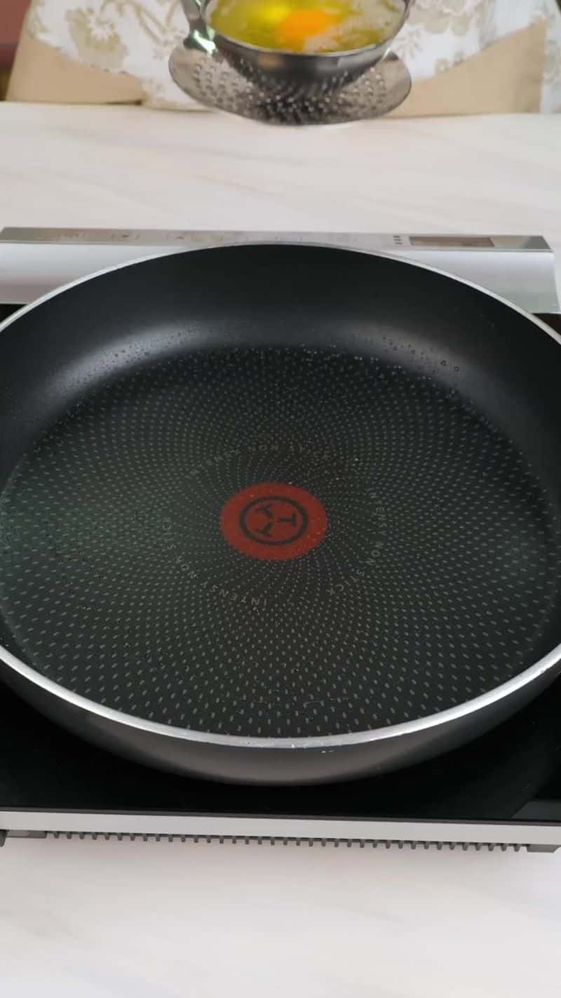 저항할 수 없는 맛있고 쉬운 계란 요리 Thumbnail