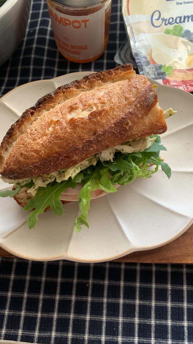 오렌지 바질치킨 샌드위치 Thumbnail