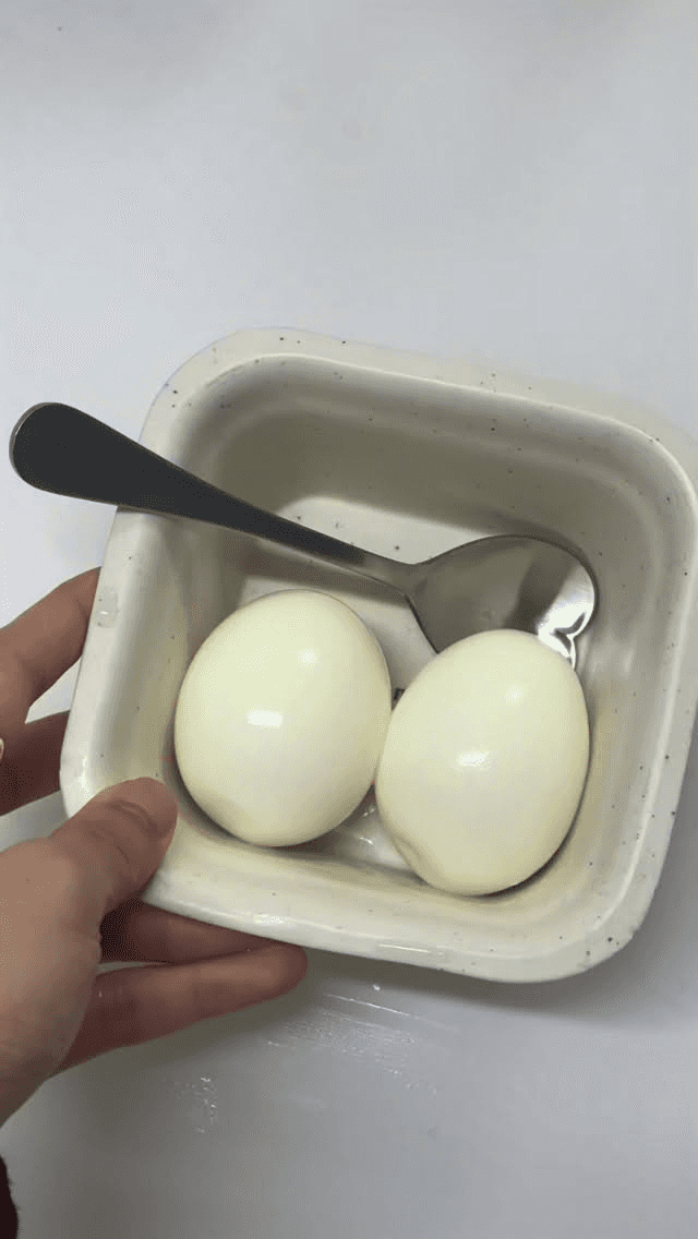 크림 파스타 맛 초간단 계란 요리 Thumbnail