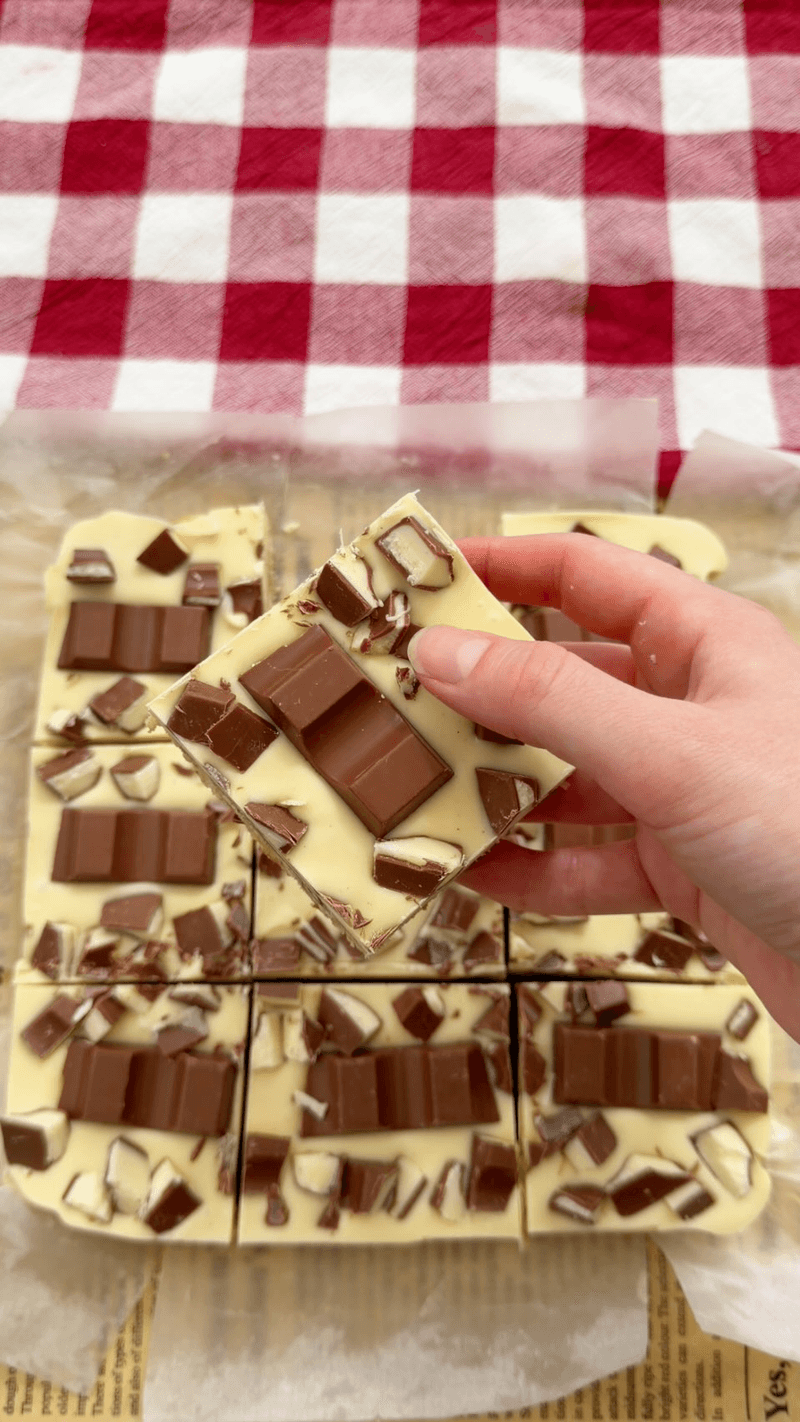 Kinder No Bake Bars Thumbnail