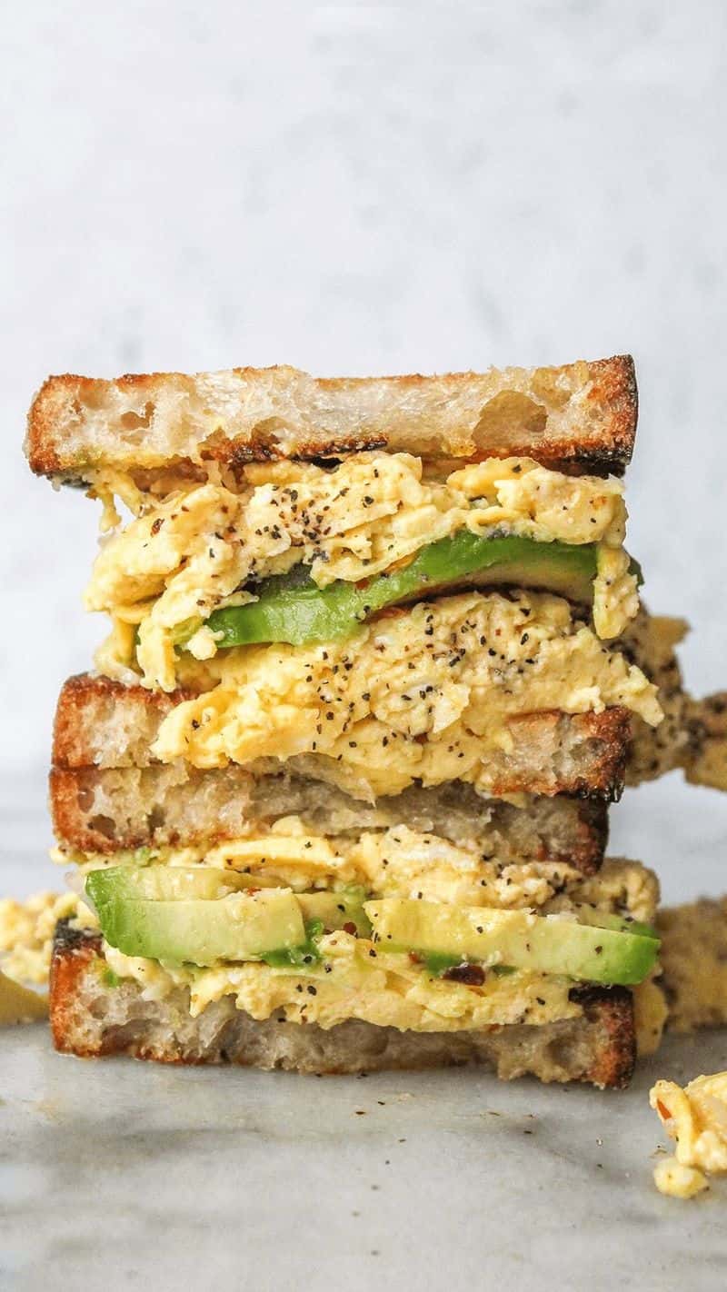 리코타 스크램블 에그 토스트 Thumbnail