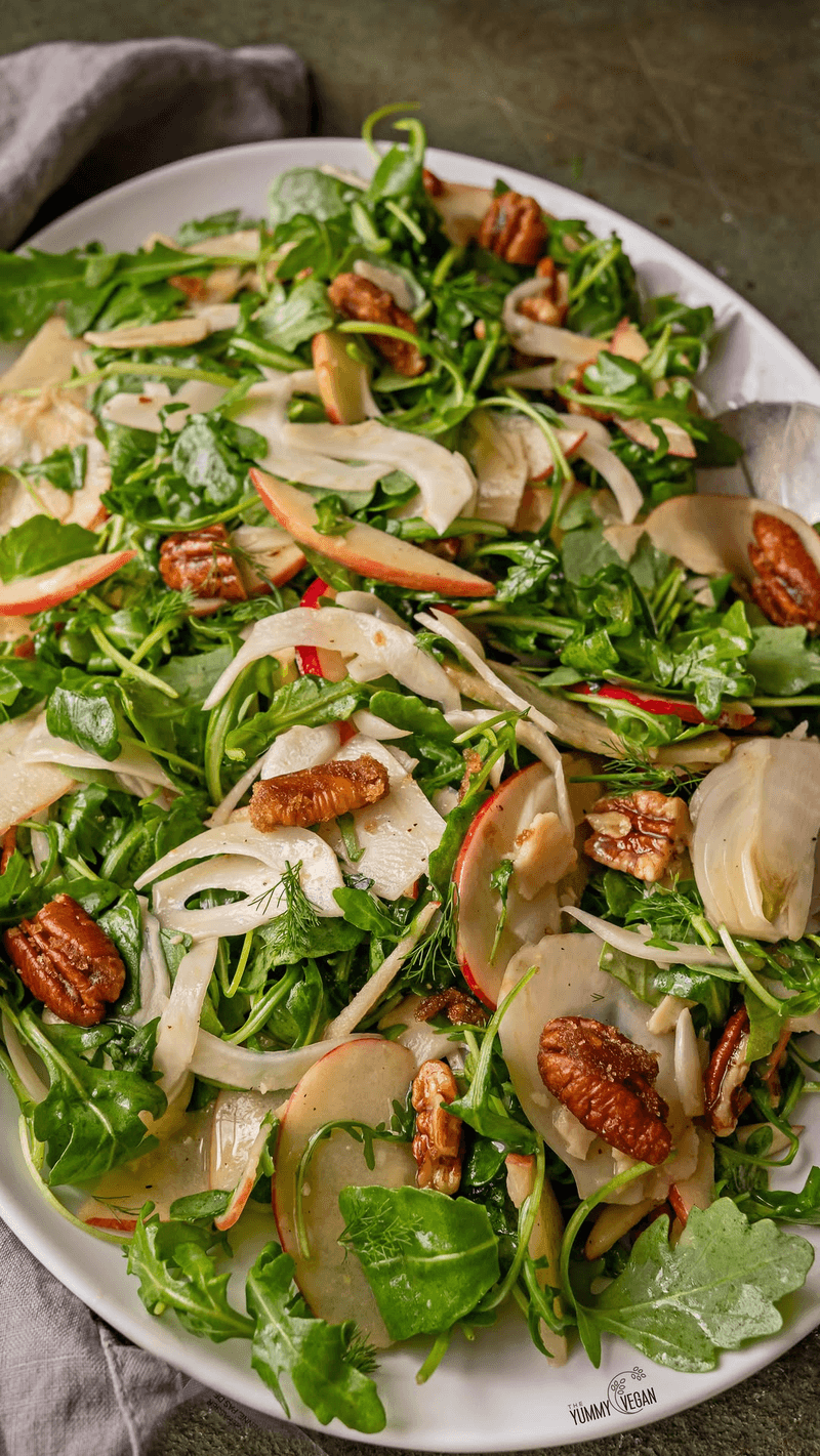 사과와 설탕에 절인 피칸을 곁들인 펜넬 샐러드 Thumbnail