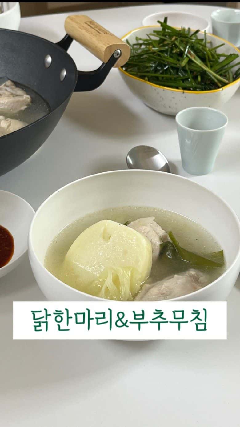 5만원으로 5일 집밥 102주차: 닭한마리 Thumbnail