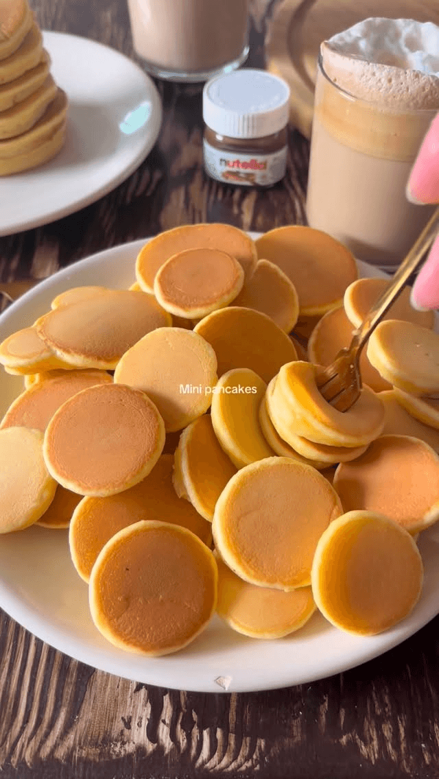 Mini Pancakes Thumbnail