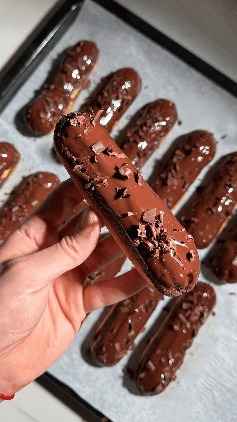 Éclair de Chocolate y Crema de Vainilla Sin Gluten Thumbnail