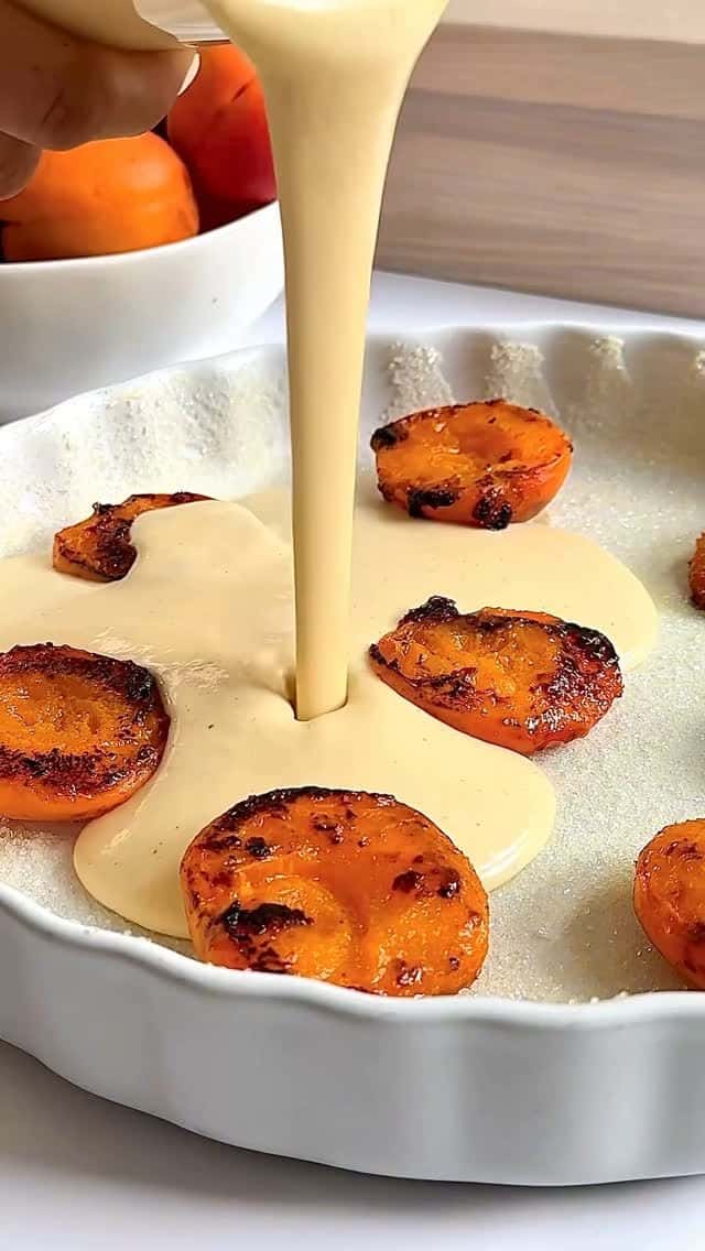 로즈마리로 구운 살구 플랑 Thumbnail