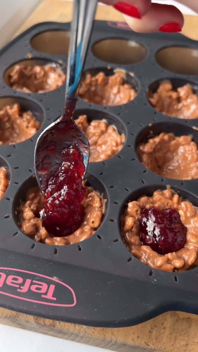 초콜릿 피넛버터 잼 크리스피 컵 Thumbnail