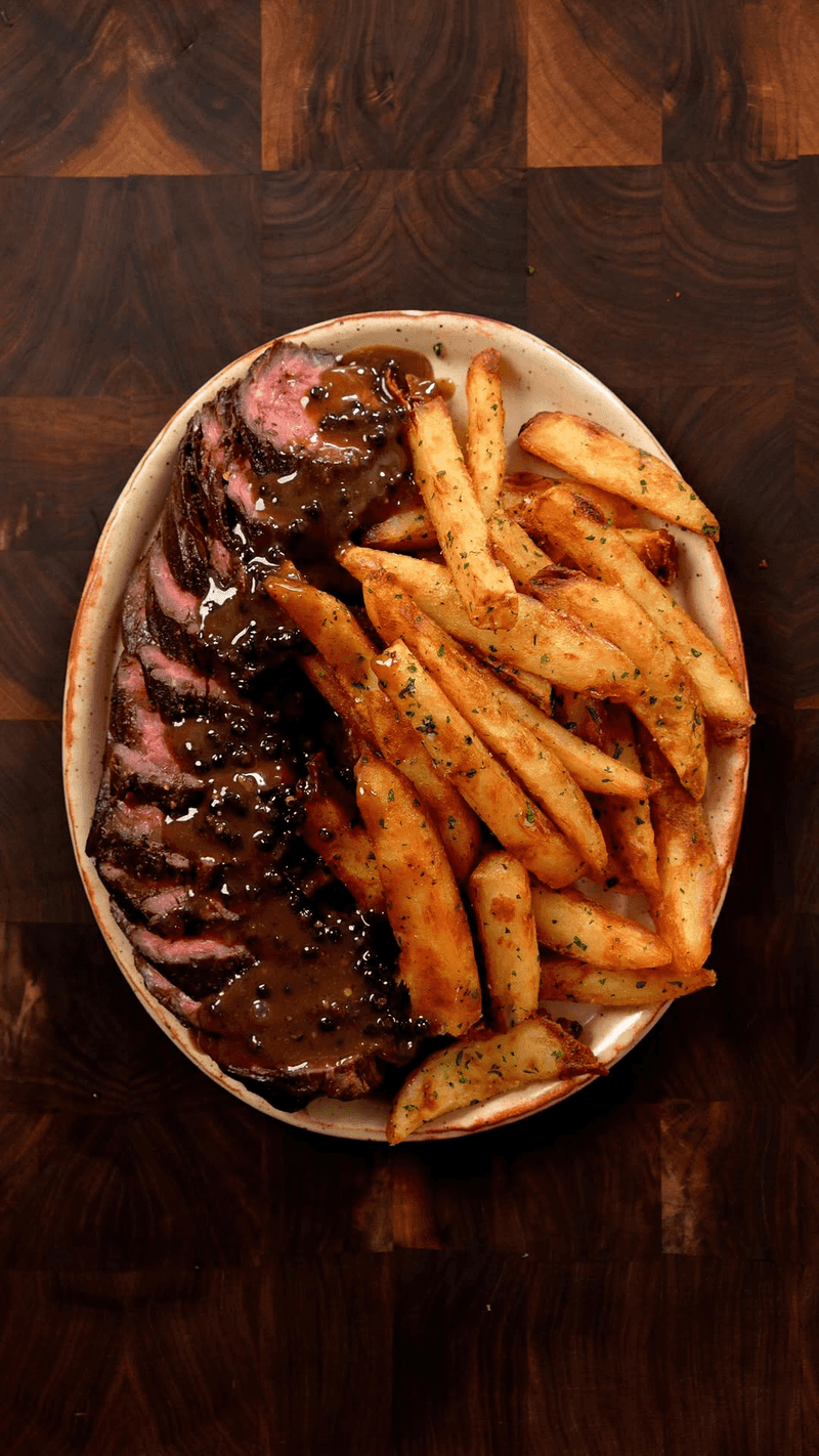 Bistec con Patatas Fritas Thumbnail