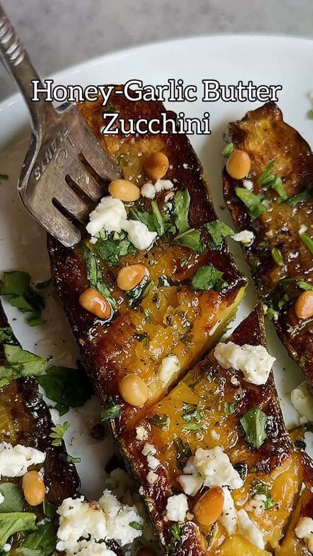 허니 갈릭 버터 주키니 Thumbnail