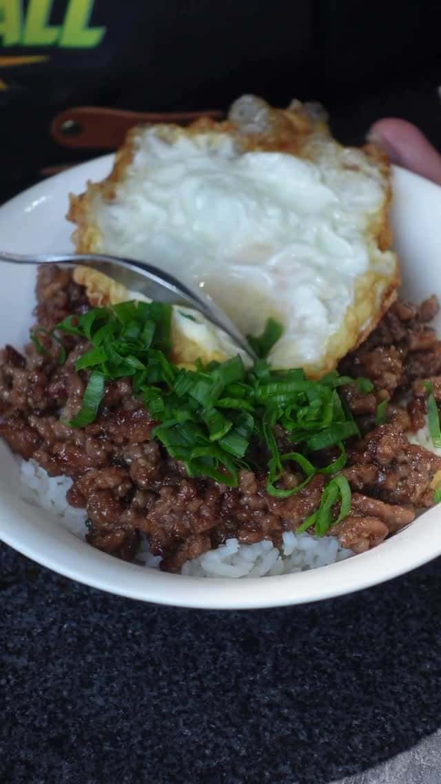 소고기 데리야끼 덮밥 Thumbnail