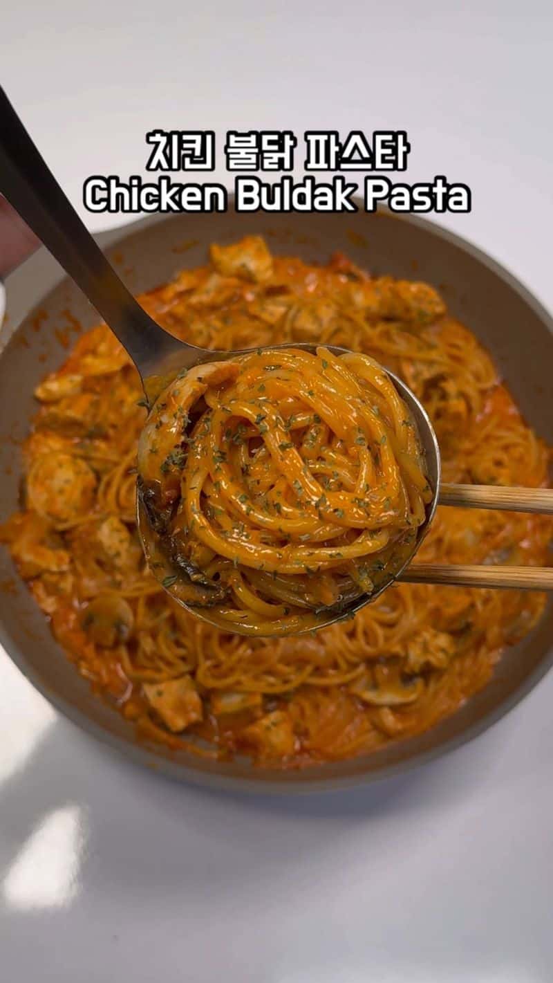 치킨 불닭 파스타 Thumbnail