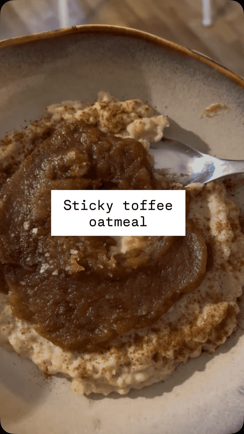 Klebriger Toffee-Haferbrei Thumbnail