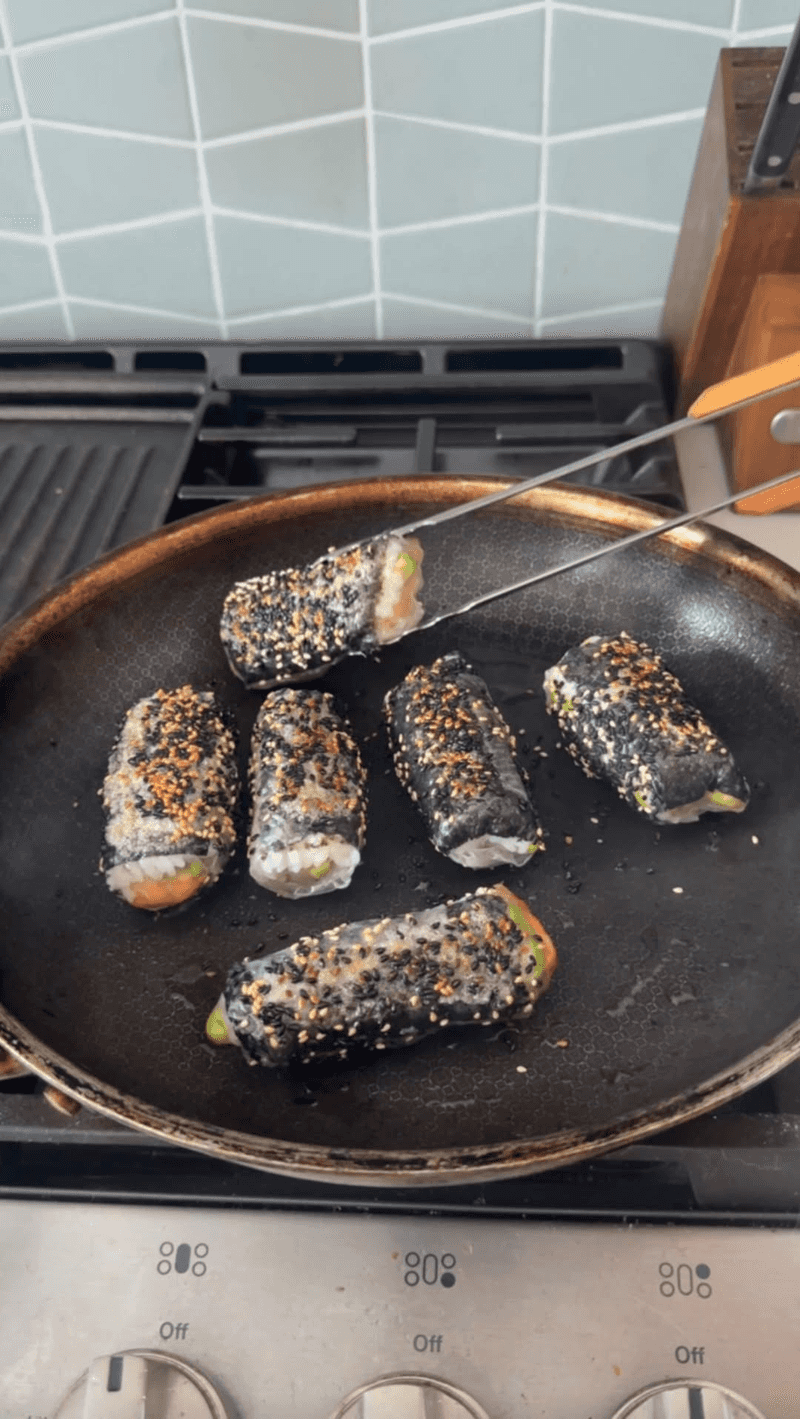 Crispy Rice Paper Sushi Thumbnail