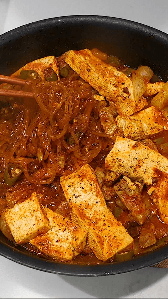 두부 당면 짜글이 Thumbnail