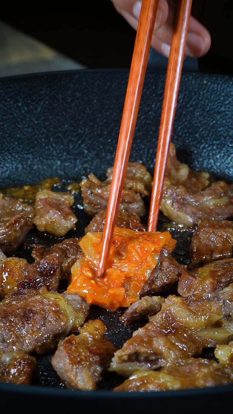 다시마로 숙성한 양념 소갈비 Thumbnail