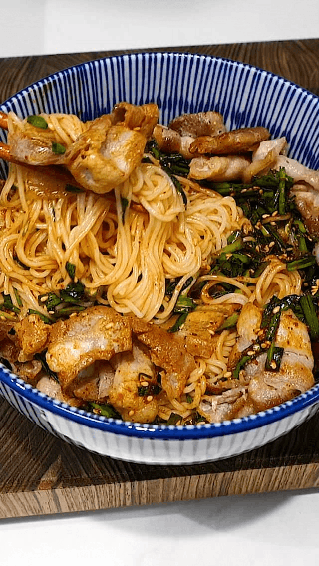 초간단 부추비빔국수 Thumbnail