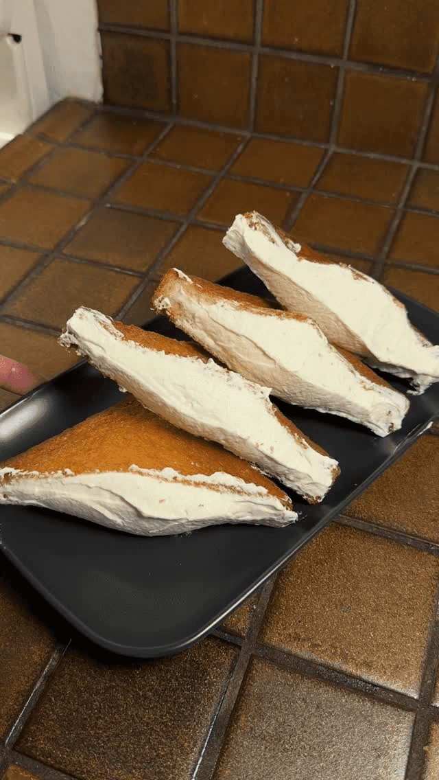 일본식 크림 토스트 Thumbnail