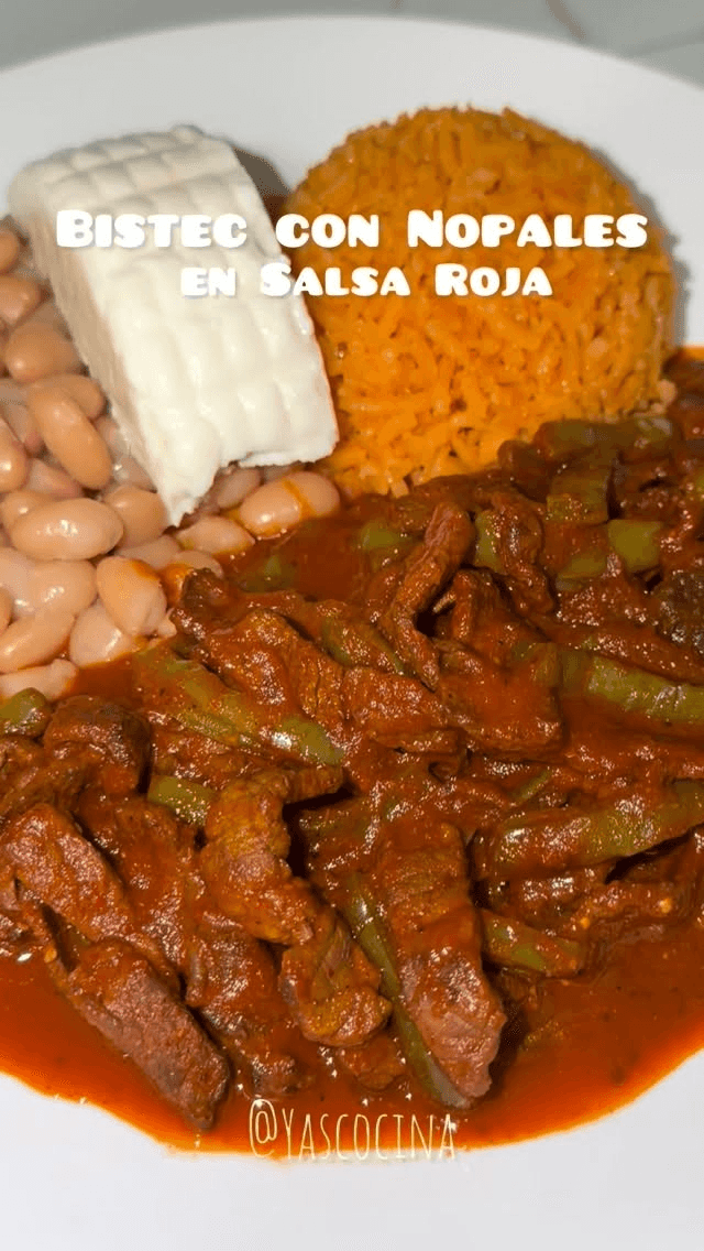 Bistec con Nopales en Salsa Roja Thumbnail