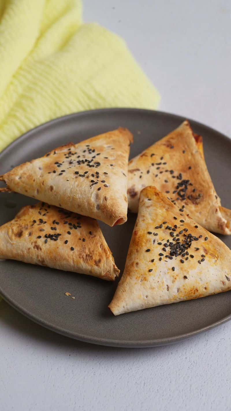 에어프라이어 5분 삼각 피자 Thumbnail