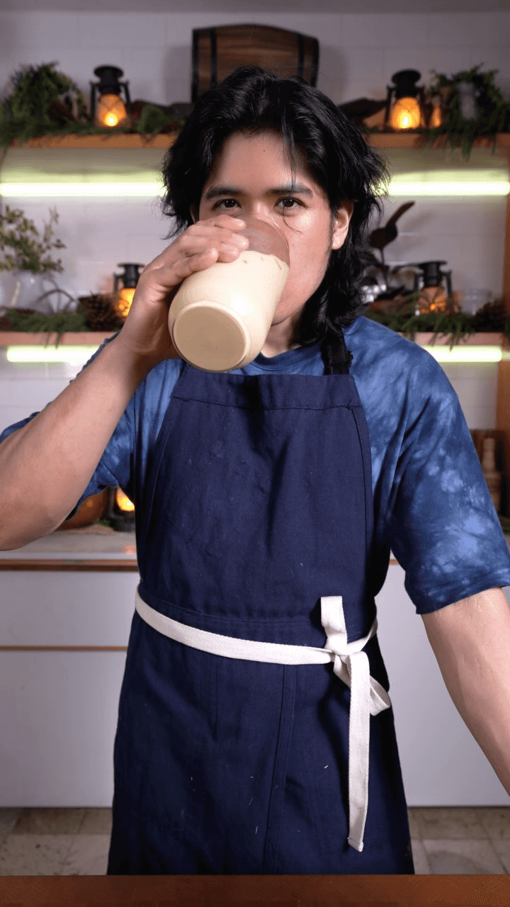 피스타치오 오르차타 라떼 Thumbnail