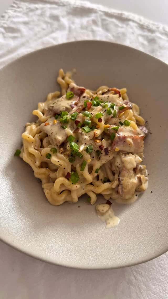 피스타치오 크림파스타 Thumbnail