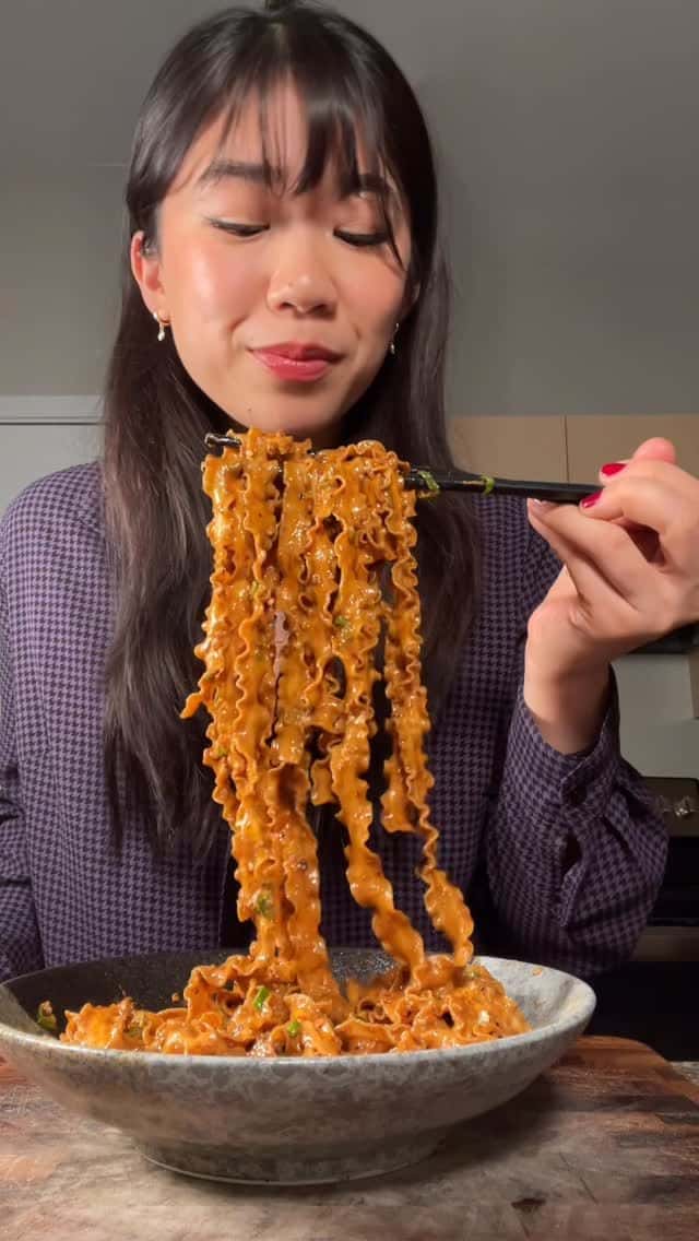 5분 완성 땅콩 칠리 누들 Thumbnail