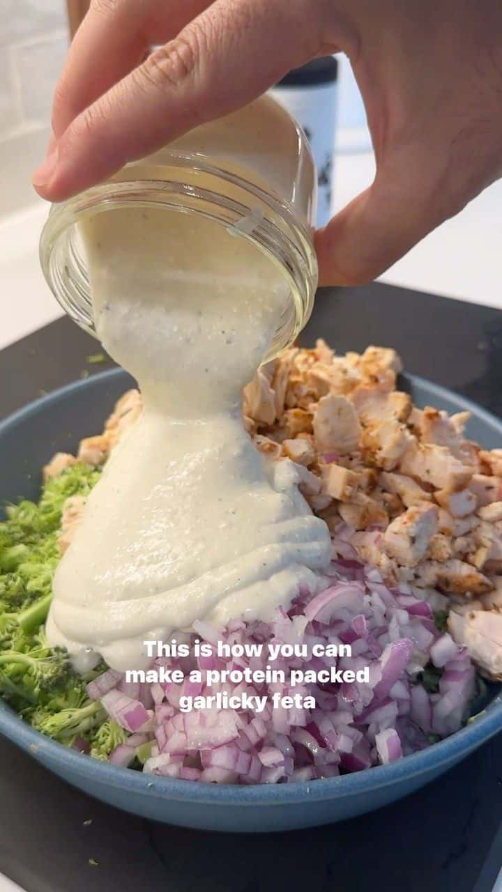 마늘 페타 닭가슴살 브로콜리 샐러드 Thumbnail