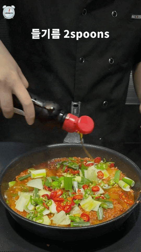 딱 오천 원으로 만드는 밥도둑 반찬! 스팸 무조림 Thumbnail