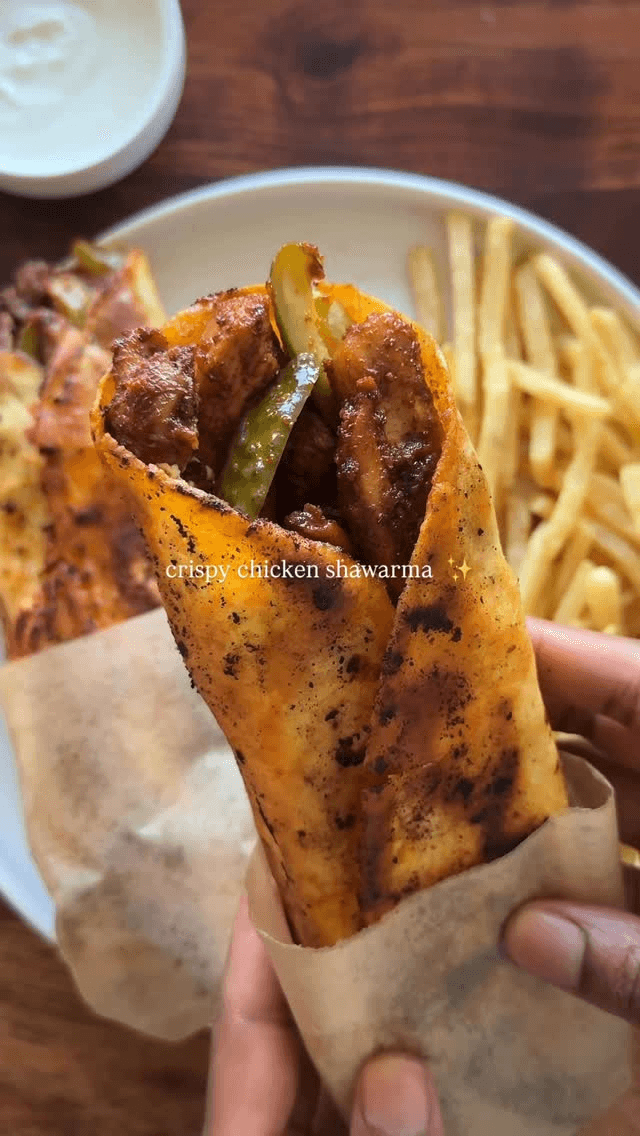 바삭한 치킨 샤와르마 Thumbnail