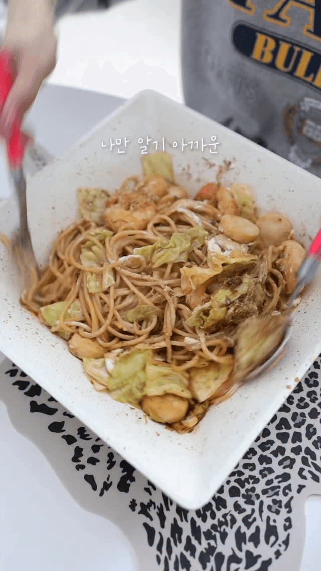 양배추 야끼소바 파스타 Thumbnail