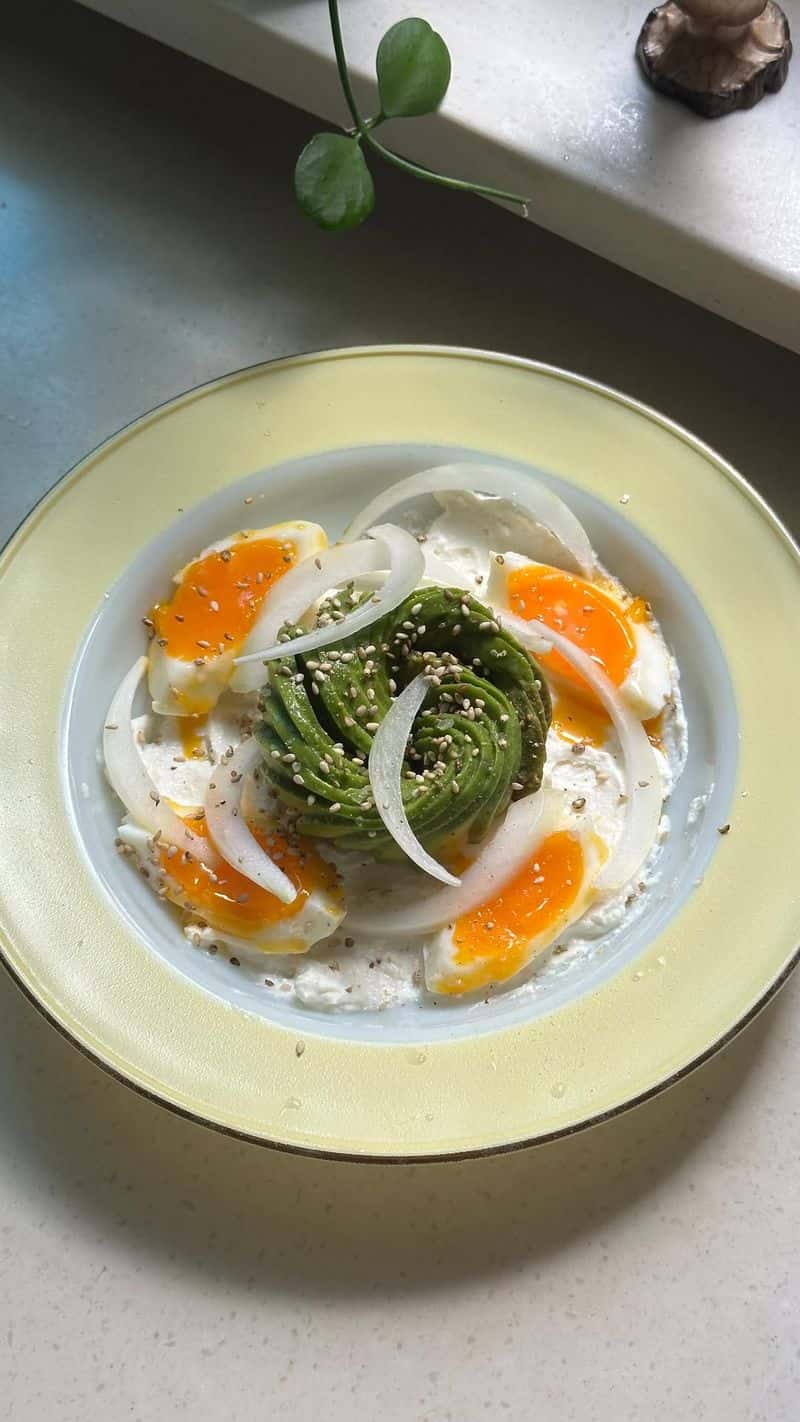 아보카도 계란 리코타치즈 볼 Thumbnail