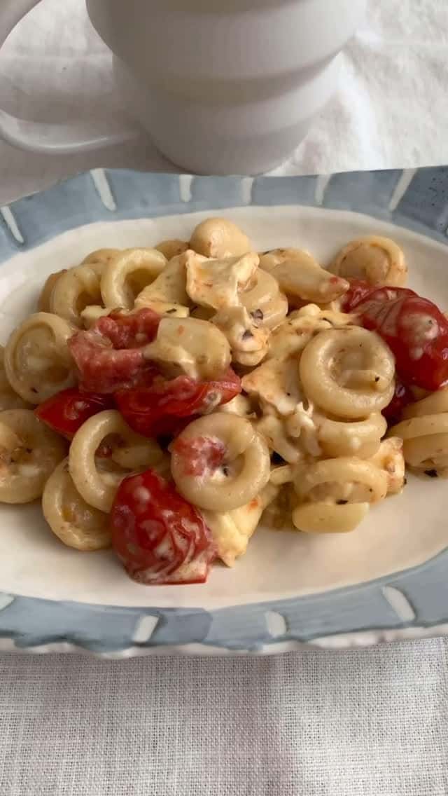 방울토마토 브리치즈 파스타와 레모네이드 Thumbnail