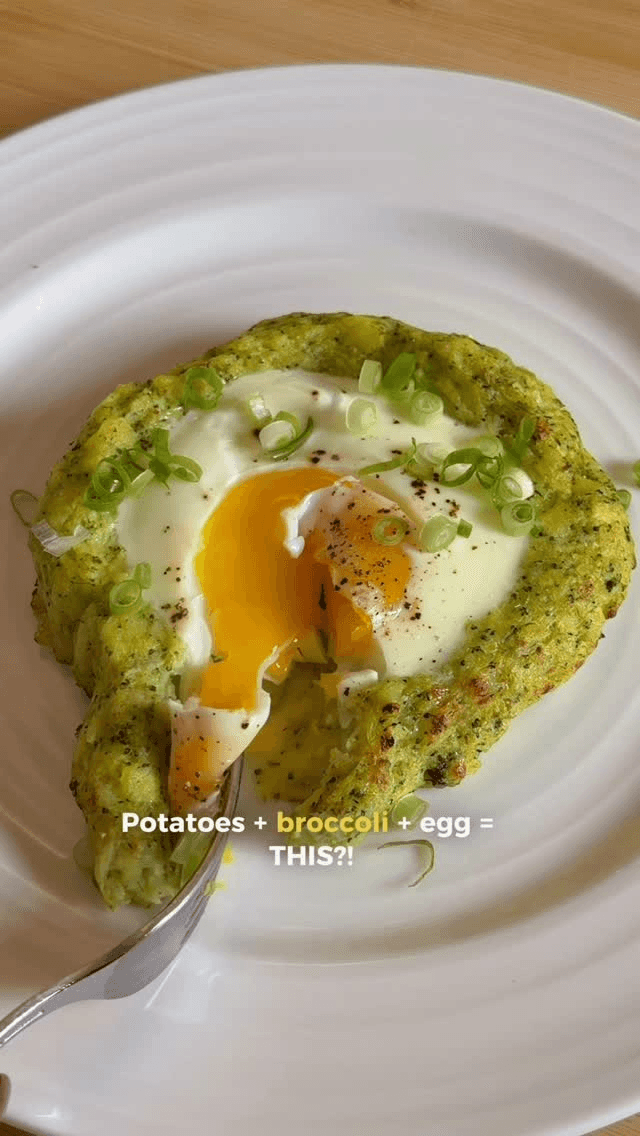 Kartoffel-Brokkoli-Püree mit Eiern Thumbnail