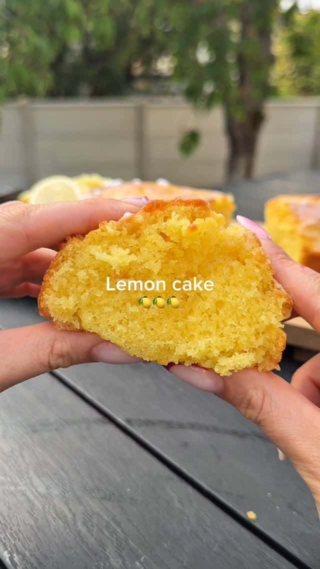 레몬 케이크 Thumbnail