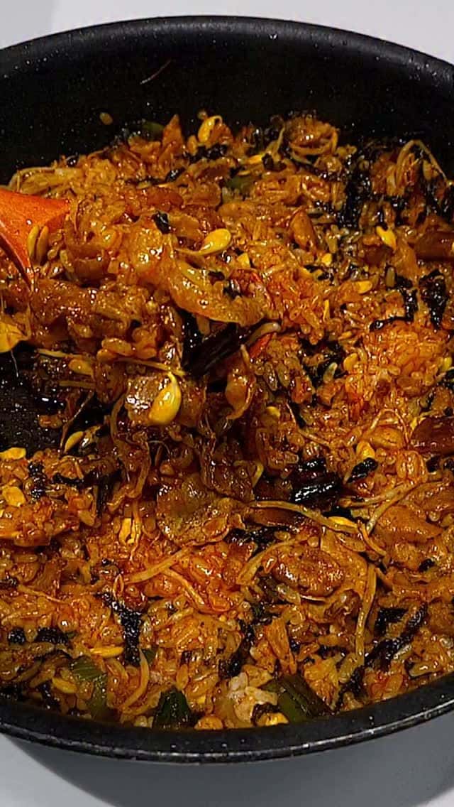 콩불 볶음밥 Thumbnail