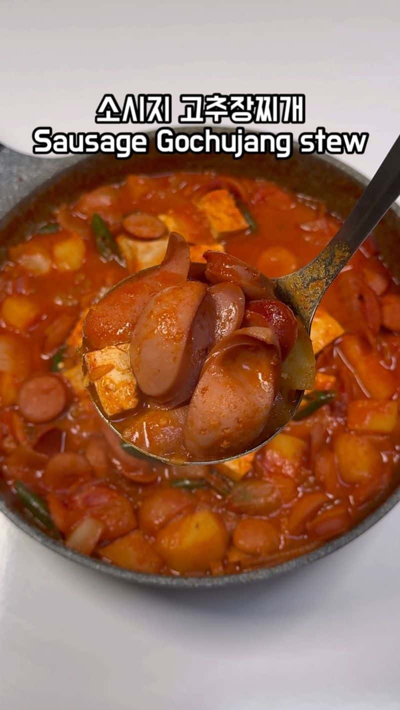 소시지 고추장찌개 Thumbnail