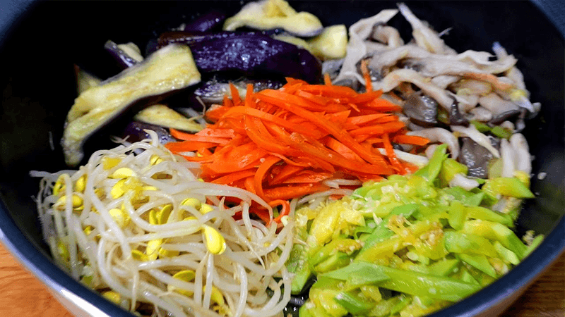 냄비 하나로 초간단 비빔밥 만들기, 너무 맛있어요 Thumbnail