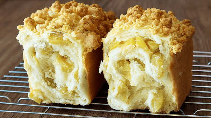 소보로 밤식빵 Thumbnail