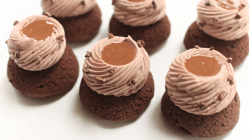 진하고 맛있는 초코 슈크림 만드는 법 Thumbnail