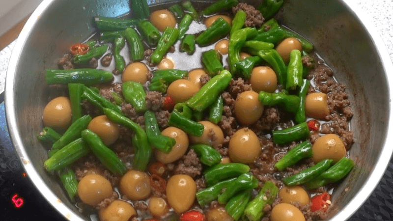 소보루 메추리알 장조림 Thumbnail