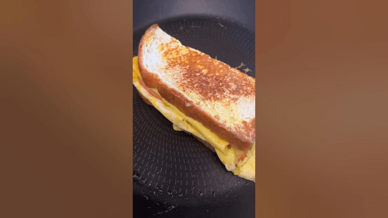 초간단 원팬 토스트 3가지 Thumbnail