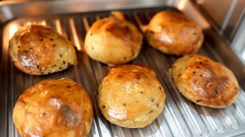 기름에 튀기지 않고 고구마 향이 가득한 맛있는 고구마도넛! Thumbnail