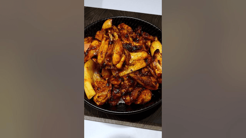 역대급 닭구이 덮밥 Thumbnail