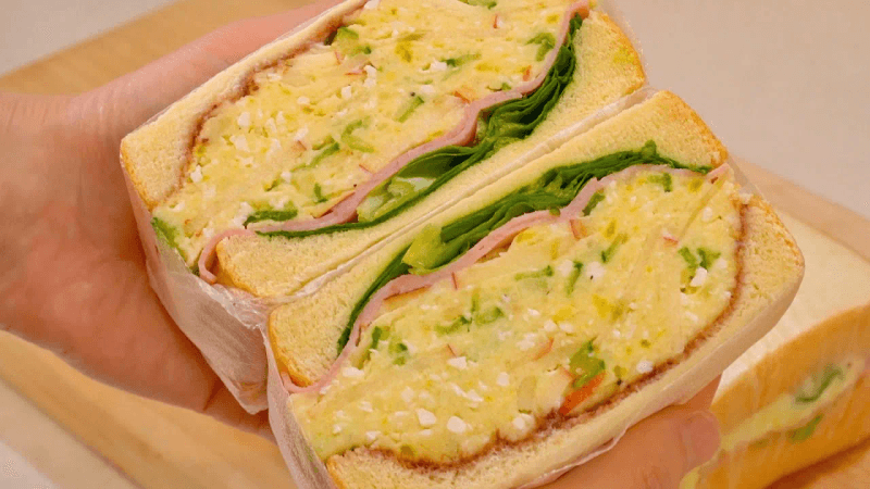 정말 맛있는 감자 샐러드 샌드위치 Thumbnail